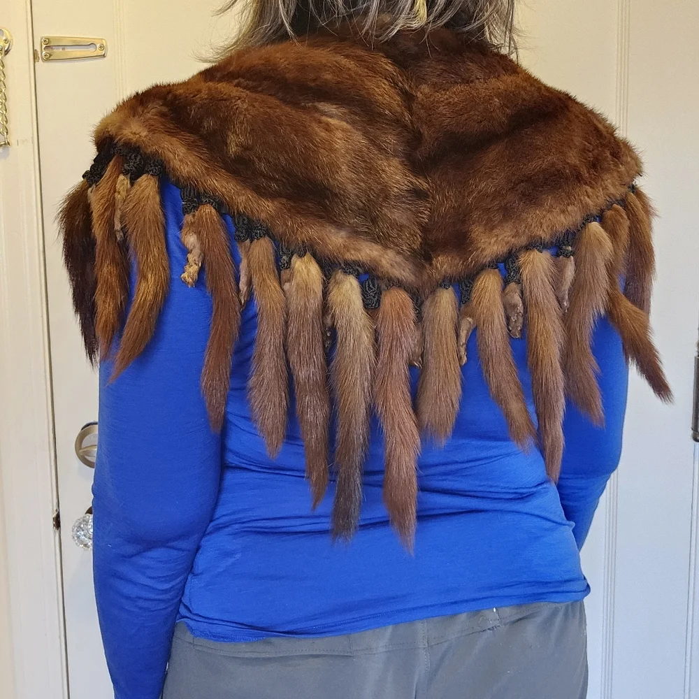 Vintage Fur Wrap With Tails And Feet O/S